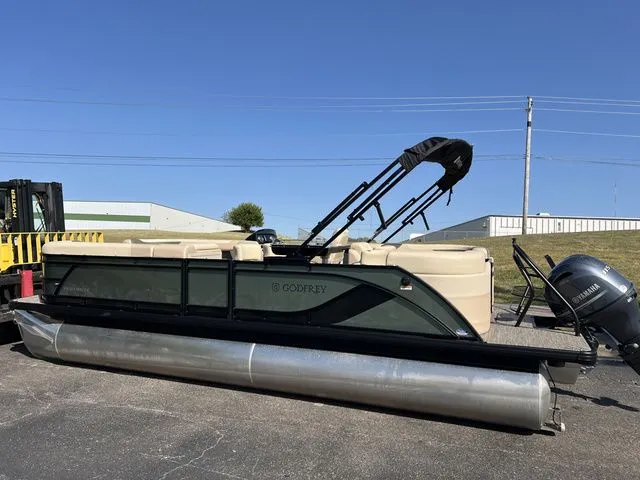 Slide: The Image of Godfrey Sweetwater 2286MT Bar Boat 2025 - 6