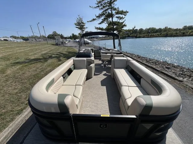 Slide: The Image of Godfrey Sweetwater 2286MT Bar Boat 2025 - 7