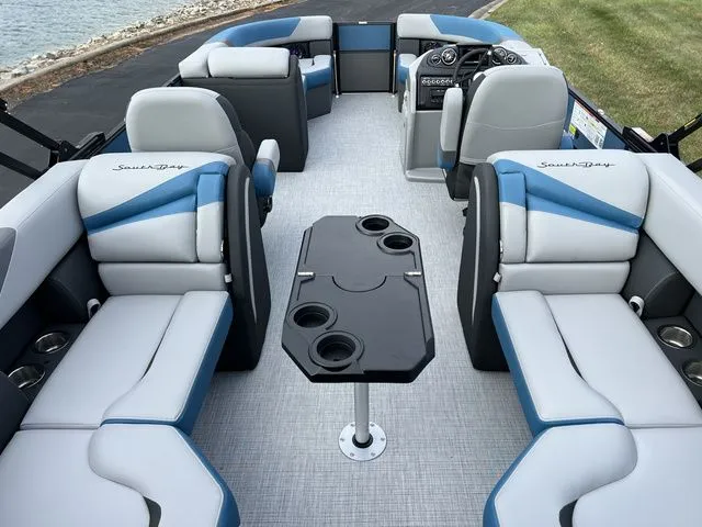 Slide: The Image of South Bay S222 RS 2025 - 19