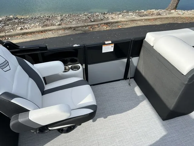 Slide: The Image of South Bay S 222 RS 2025 - 20