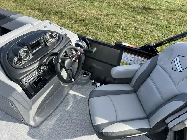 Slide: The Image of South Bay S 220 RS 2025 - 18