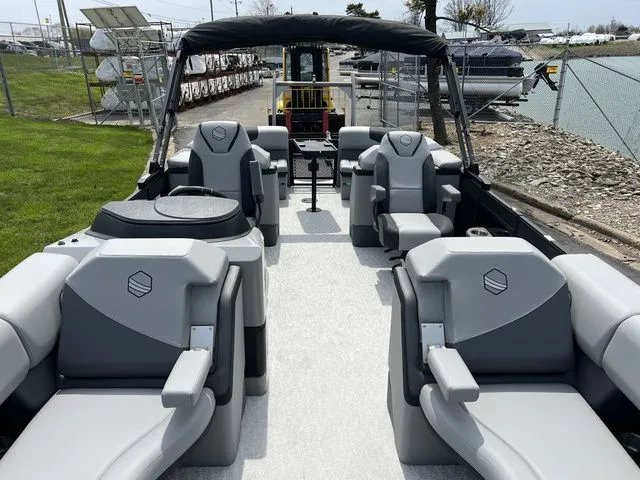 Slide: The Image of South Bay 523RS 2025 - 10