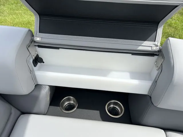 Slide: The Image of South Bay 523RS 2025 - 16