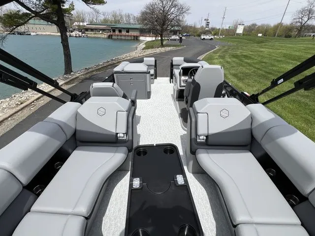 Slide: The Image of South Bay 523RS 2025 - 20