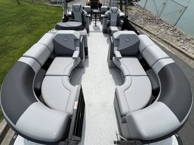 Slide: The Image of South Bay 523RS 2025 - 9