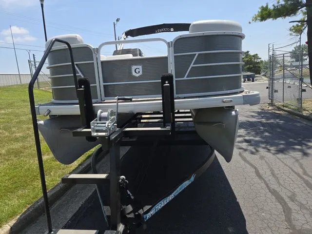 Slide: The Image of Sweetwater SW 2286 SFL 2021 - 7