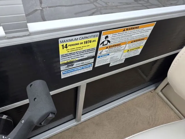 Slide: The Image of Sweetwater SW 2486 2012 - 16