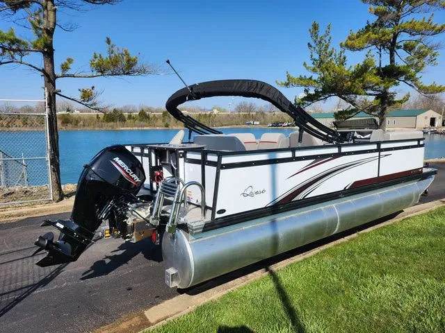 Slide: The Image of Qwest E20 XRE CRUISE 2024 - 2