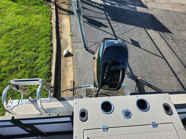 Slide: The Image of Qwest E20 XRE CRUISE 2024 - 20