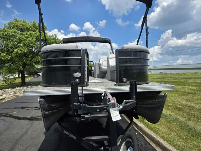 Slide: The Image of Crest Classic DLX 220 SLRC 2022 - 7