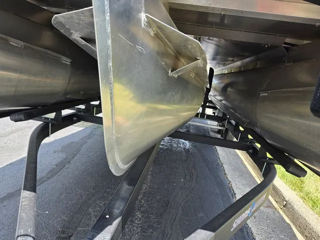 Slide: The Image of Crest Classic DLX 220 SLRC 2022 - 8