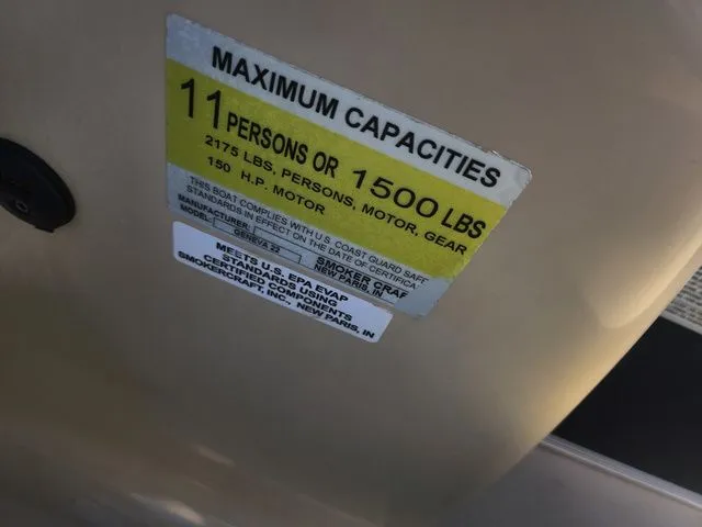 Slide: The Image of SunChaser Geneva Fish 22 Fish DLX 2018 - 24