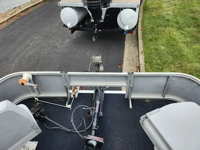 Slide: The Image of Grumman Fish N' Fun 20 1991 - 20