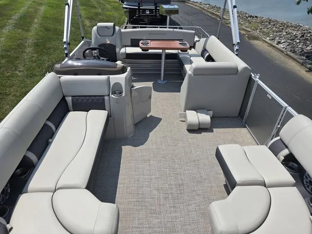 Slide: The Image of Bennington 22 SSBXP 2019 - 11