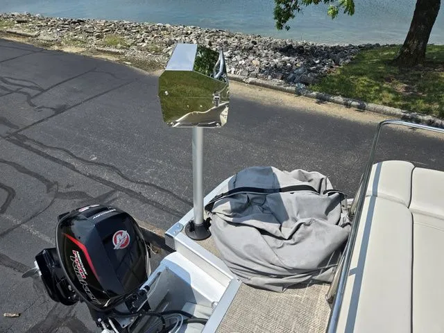 Slide: The Image of Bennington 22 SSBXP 2019 - 16