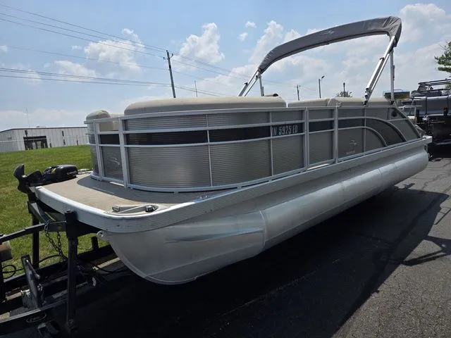 Slide: The Image of Bennington 22 SSBXP 2019 - 6