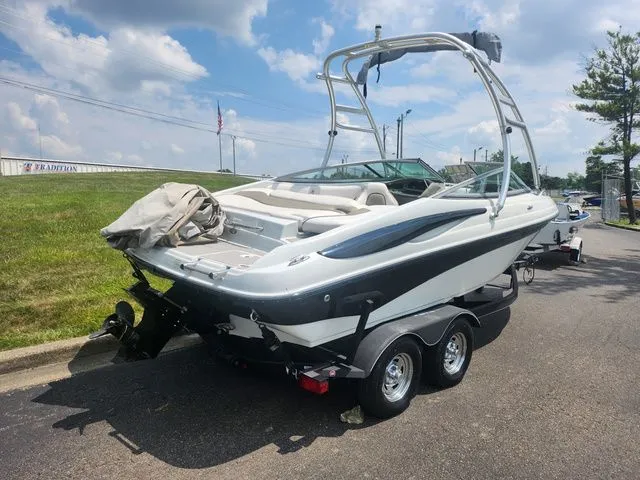 Slide: The Image of Crownline Boats SS Series 21 SS 2014 - 4