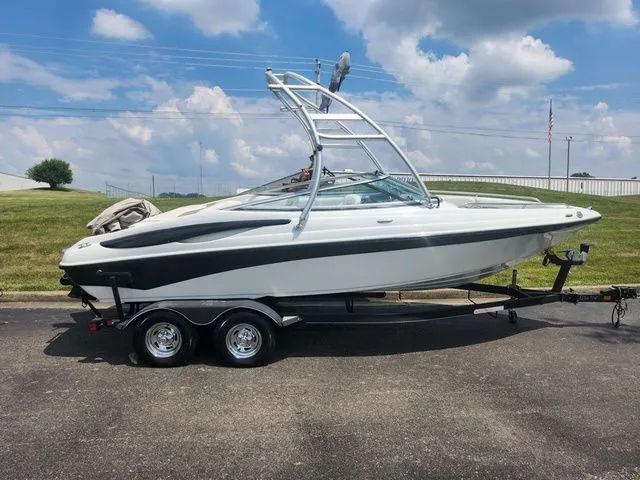 Slide: The Image of Crownline Boats SS Series 21 SS 2014 - 5