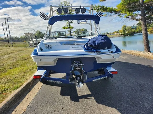 Slide: The Image of Crownline Boats BOWRIDER 195 SS 2012 - 3