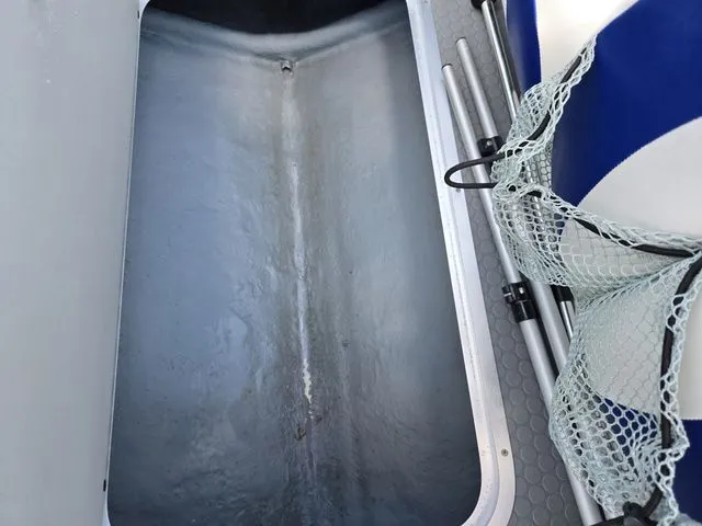 Slide: The Image of Bayliner 195 Classic 2006 - 13