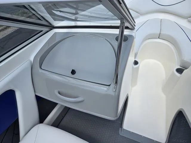 Slide: The Image of Bayliner 195 Classic 2006 - 15