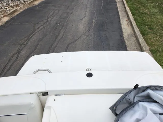 Slide: The Image of Bayliner Discovery 195 2007 - 23