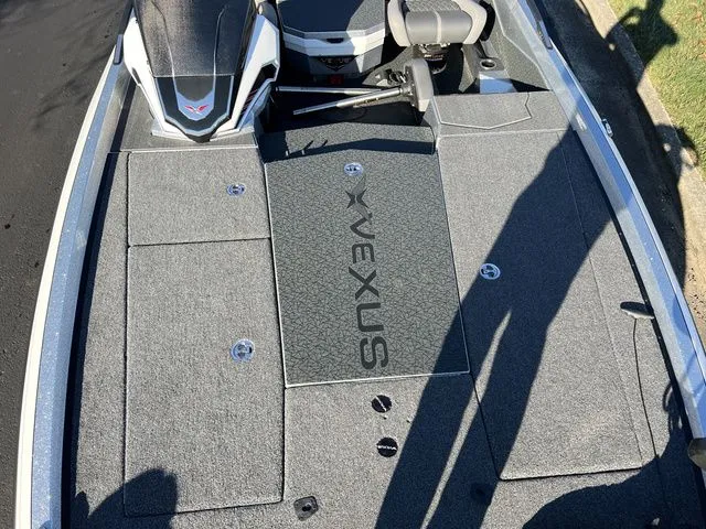 Slide: The Image of Vexus VXs20 2024 - 17