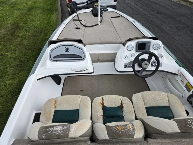 Slide: The Image of Nitro Z-6 2008 - 12