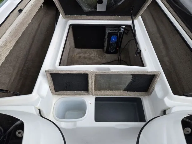 Slide: The Image of Nitro Z-6 2008 - 16