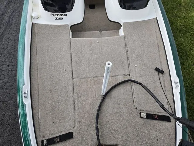 Slide: The Image of Nitro Z-6 2008 - 18