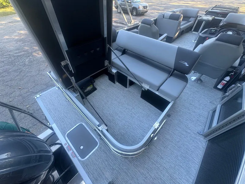 Slide: The Image of Bennington 22SSB 2026 - 13