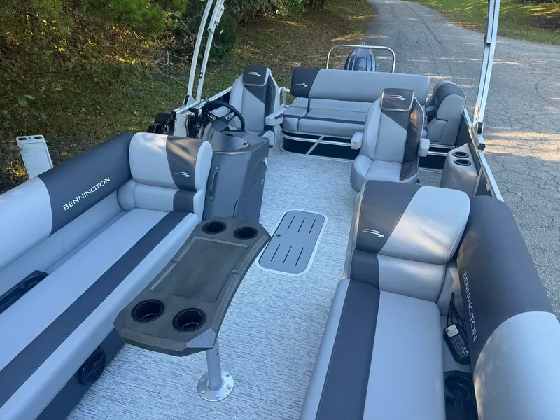 Slide: The Image of Bennington 22SSB 2026 - 15