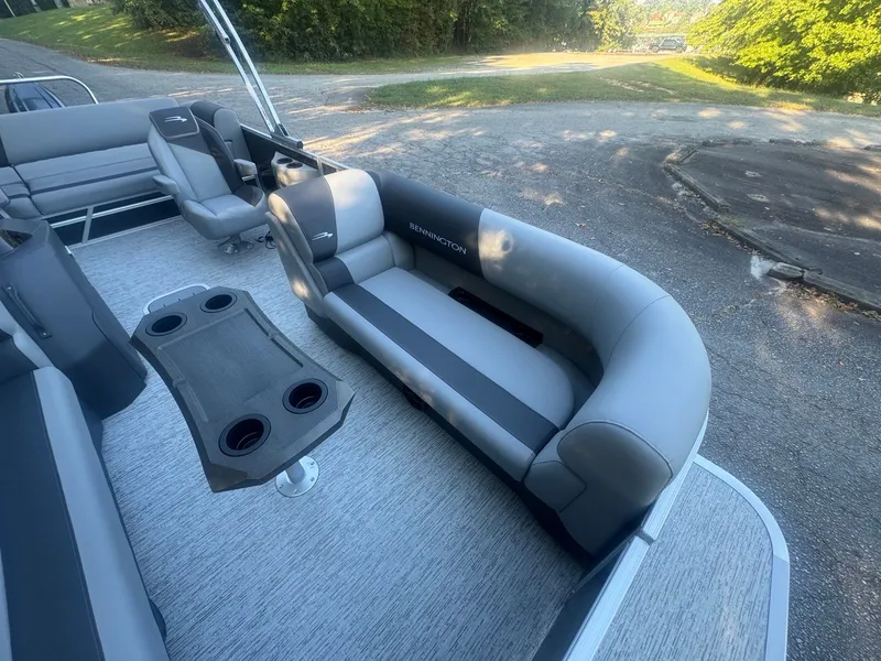 Slide: The Image of Bennington 22SSB 2026 - 7