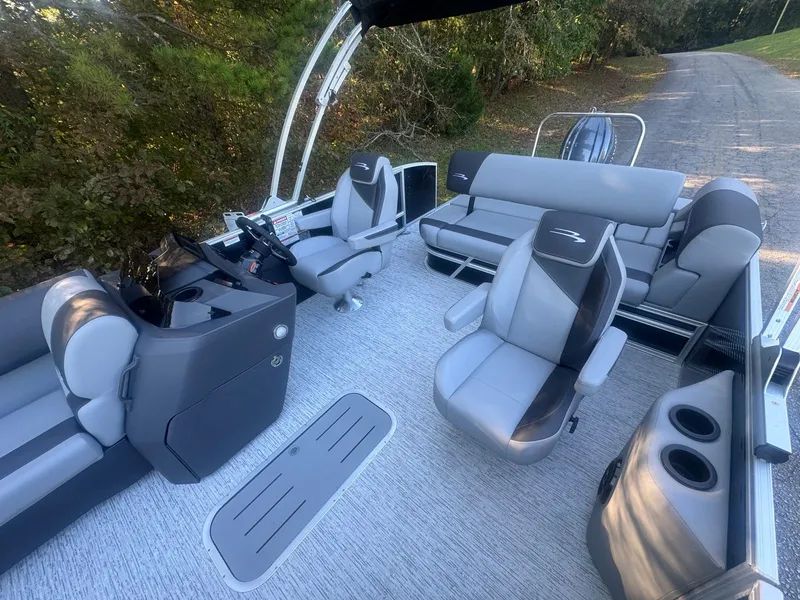 Slide: The Image of Bennington 22SSB 2026 - 9