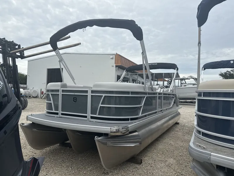 Slide: The Image of Sweetwater 2286SFLC 2026 - 9