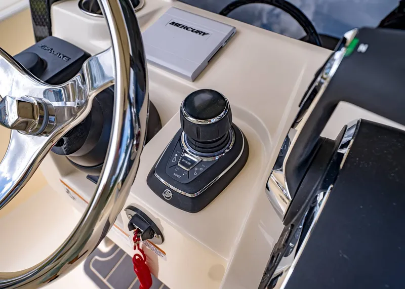 Slide: The Image of Scout 288 LXF 2026 - 27