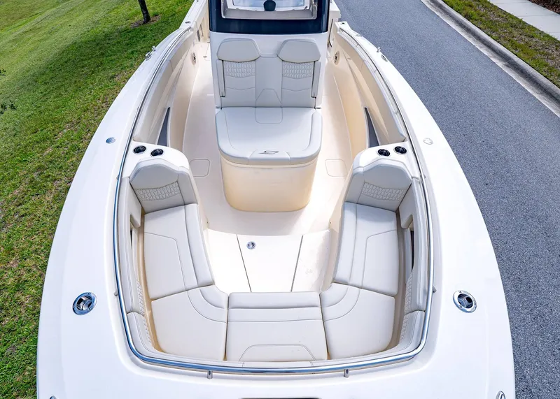 Slide: The Image of Scout 288 LXF 2026 - 33