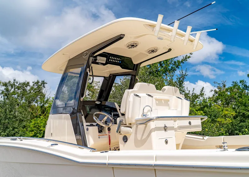 Slide: The Image of Scout 288 LXF 2026 - 5