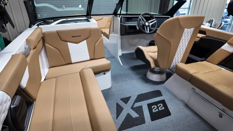 Slide: The Image of MasterCraft XT22 2026 - 20