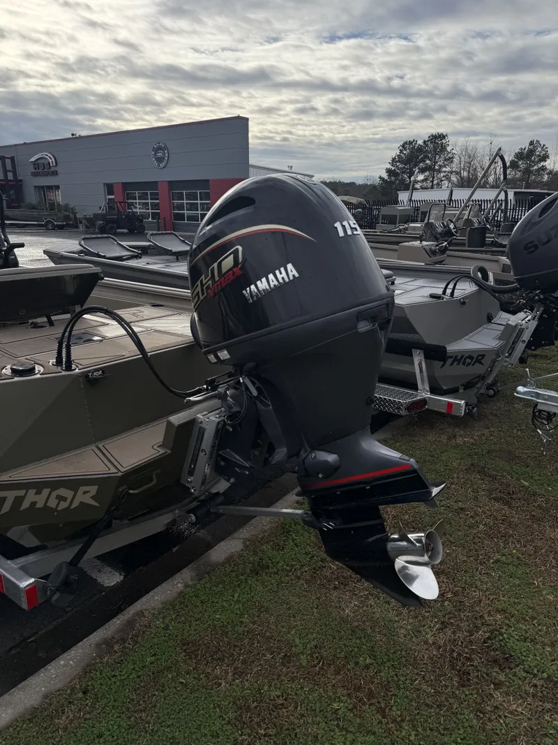 Slide: The Image of Thor Lake Hammer 1900CC 2025 - 12