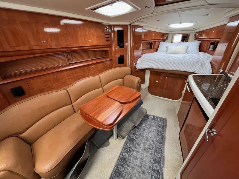 Slide: The Image of Four Winns 348 Vista 2006 - 19