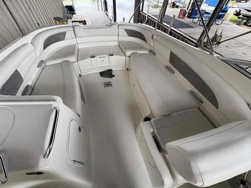 Slide: The Image of Bayliner 245 Bowrider 2008 - 11