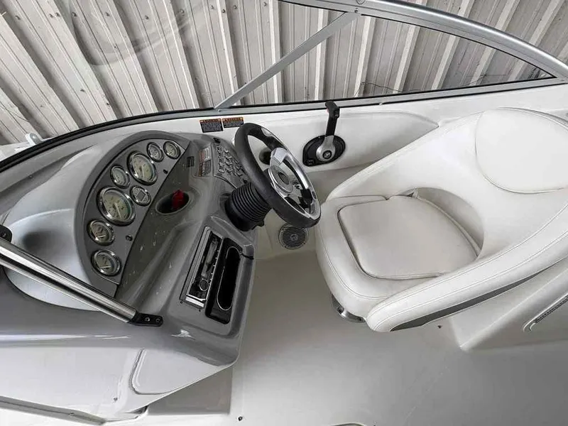 Slide: The Image of Bayliner 245 Bowrider 2008 - 9