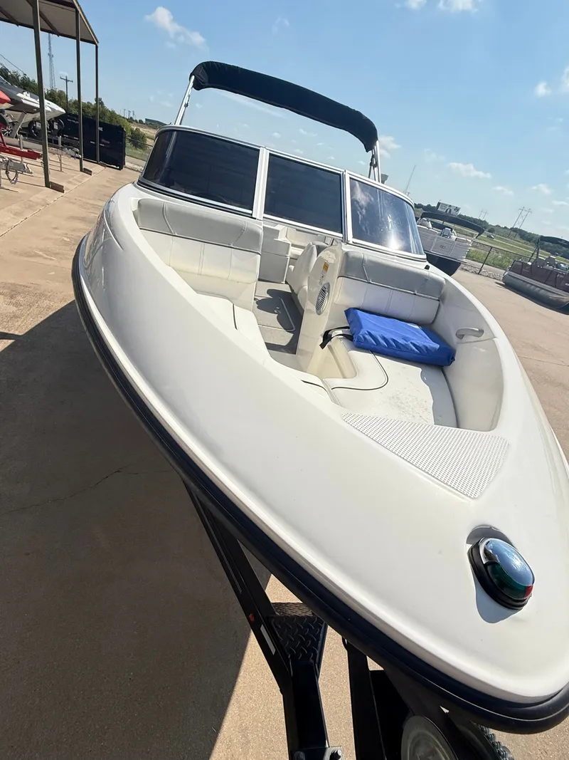 Slide: The Image of Bayliner 175 Bowrider 2013 - 14
