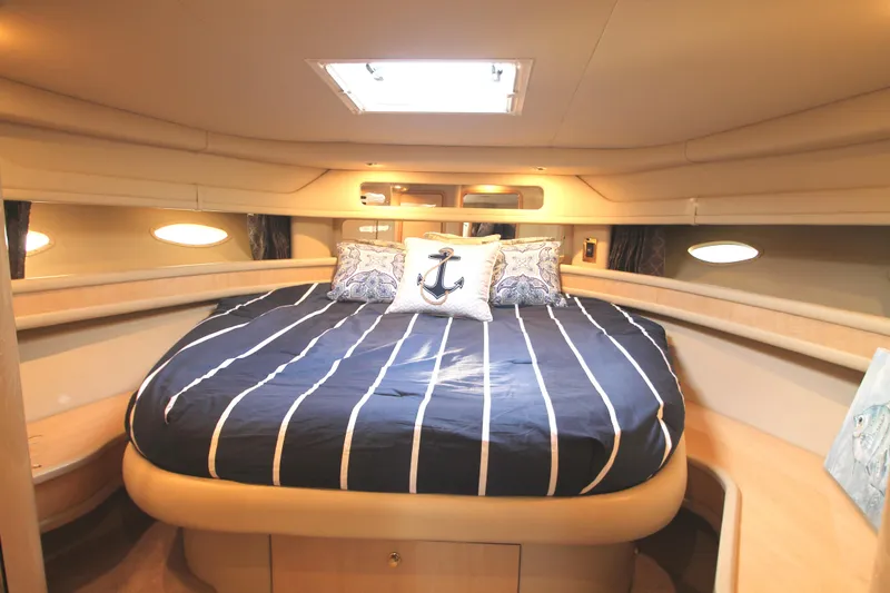 Slide: The Image of Master Stateroom - 33