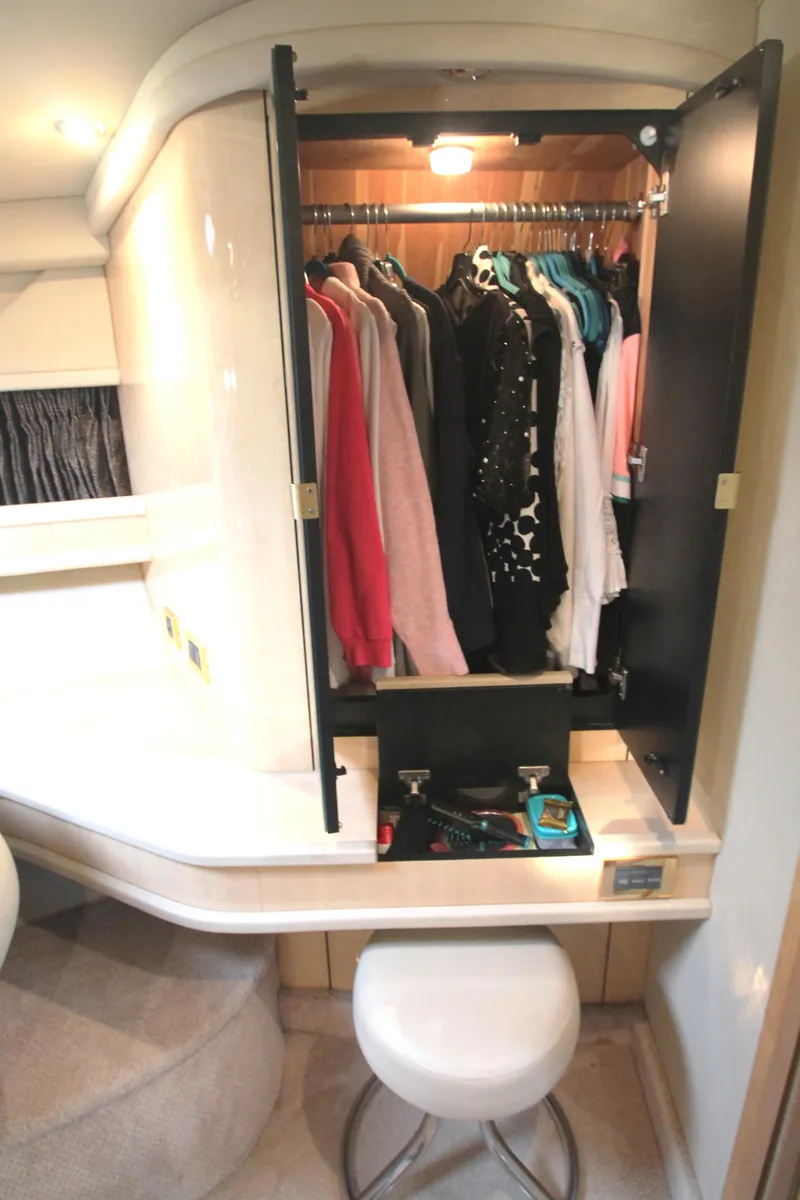 Slide: The Image of Master Hanging Locker to Stbd - 36