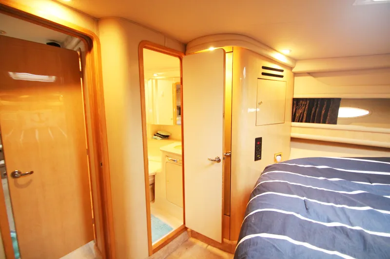 Slide: The Image of Master Looking AFT - 38