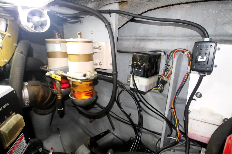 Slide: The Image of Dual Racors to Stbd - 64