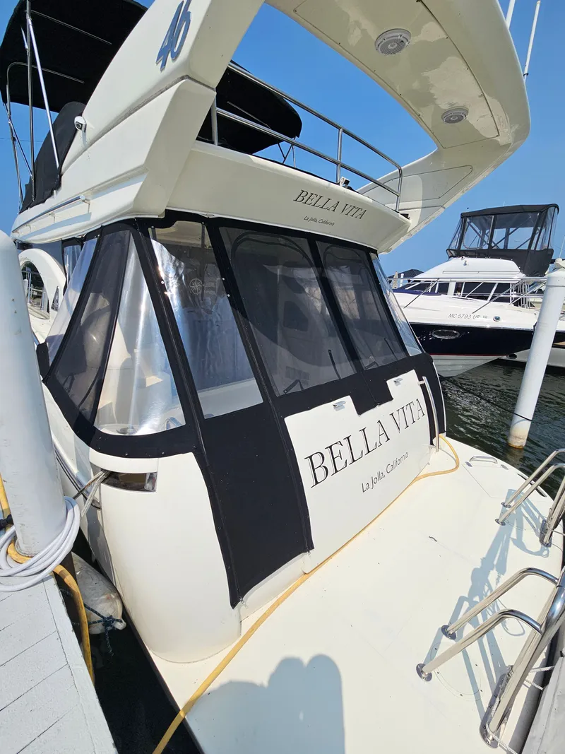 Slide: The Image of Azimut 46 MY 2003 - 7