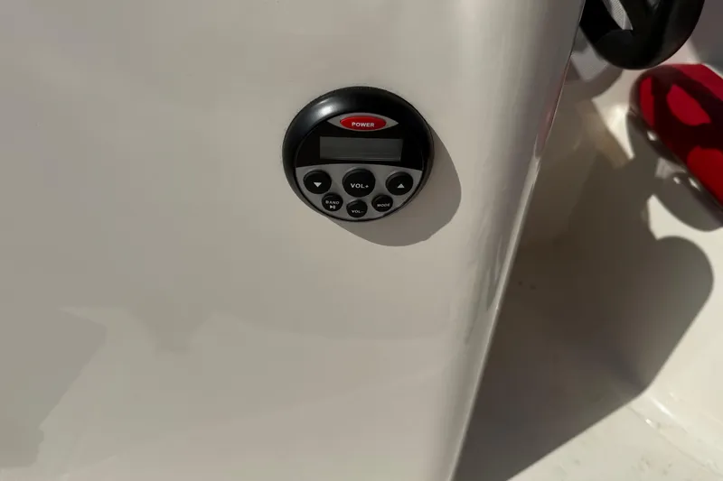 Slide: The Image of Control panel on 2013 Bayliner Element boat dashboard. - 12